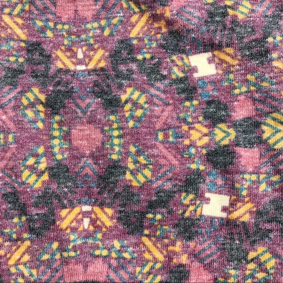 LuLaRoe Randy Raglan T-shirt - Picture 5 of 8